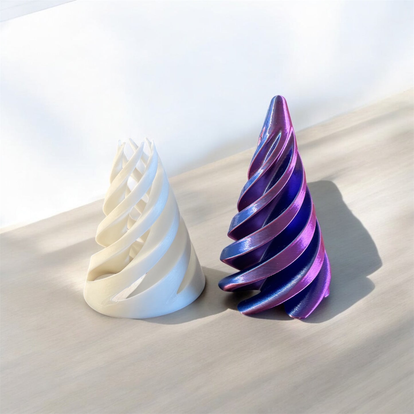 CONE VORTEX - Blanc et Bicolore Mauve - Bleu